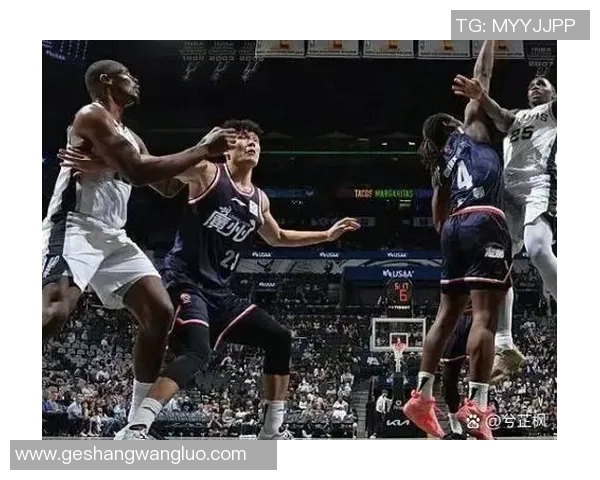 开拓者与爵士激战正酣谁能在这场对决中笑到最后